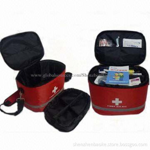 Family medical nylon fabric in shoulder bag type first aid kit